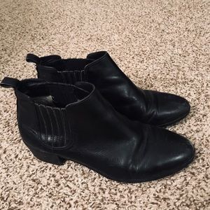 Michael Kors Leather Chelsea Boots Size 7